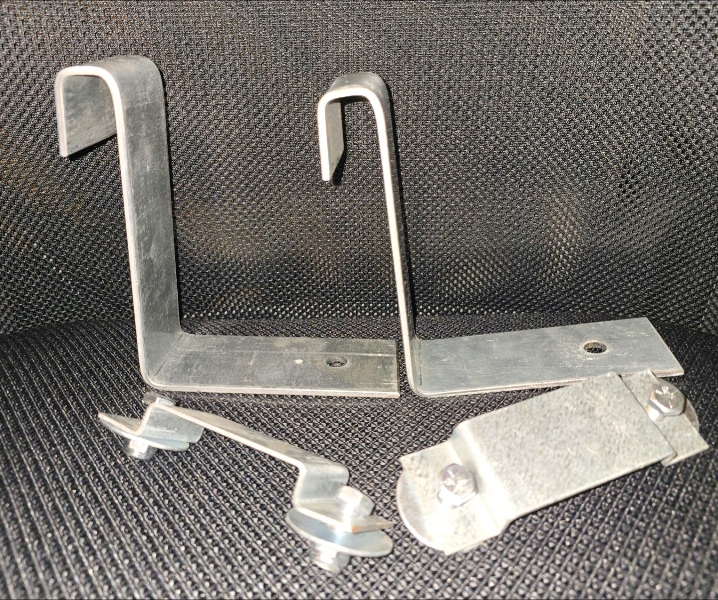 2× 6″ Tall Shack Anchors